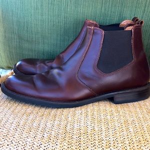 Johnston and Murphy men’s brown boot